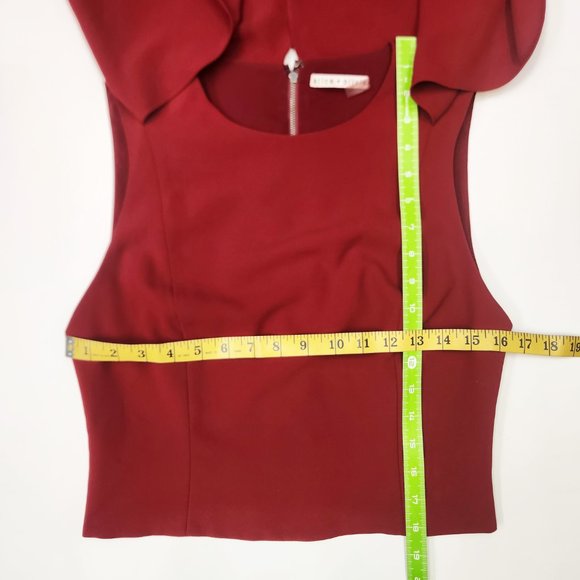 Alice + Olivia Capelet - Picture 15 of 15